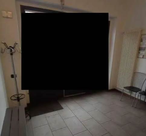 NEGOZIO ALL'ASTA