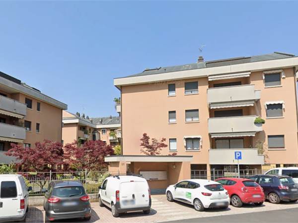 APPARTAMENTO ALL'ASTA