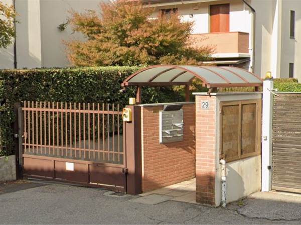 APPARTAMENTO ALL'ASTA