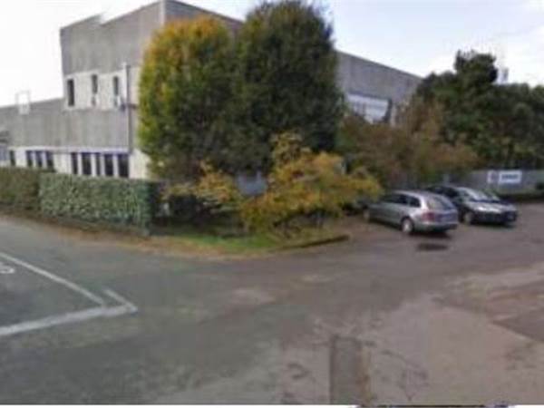 Capannone in vendita a Giussano