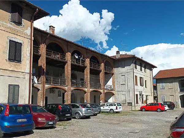 APPARTAMENTO ALL'ASTA