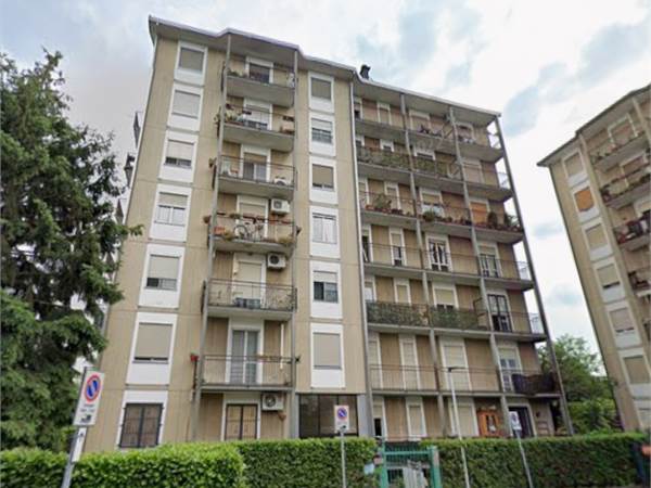 APPARTAMENTO ALL'ASTA