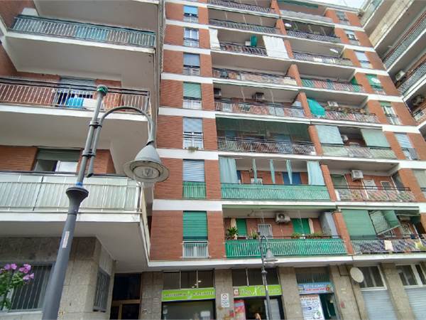 APPUNTAMENTO ALL'ASTA