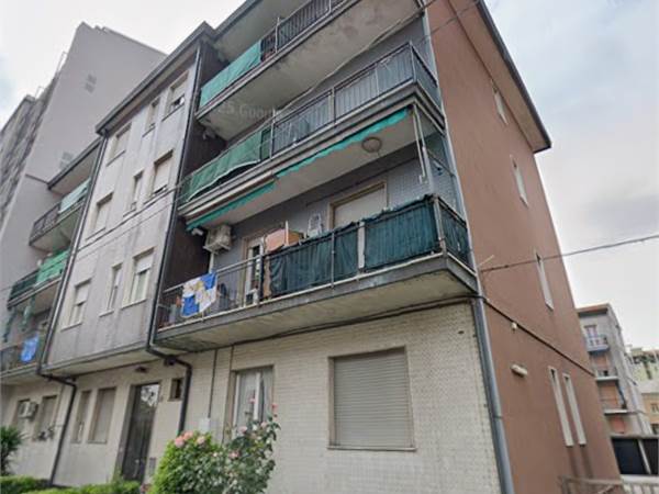 APPARTAMENTO ALL'ASTA