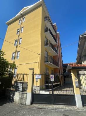 APPARTAMENTO ALL'ASTA