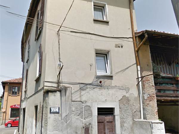 APPARTAMENTO ALL'ASTA