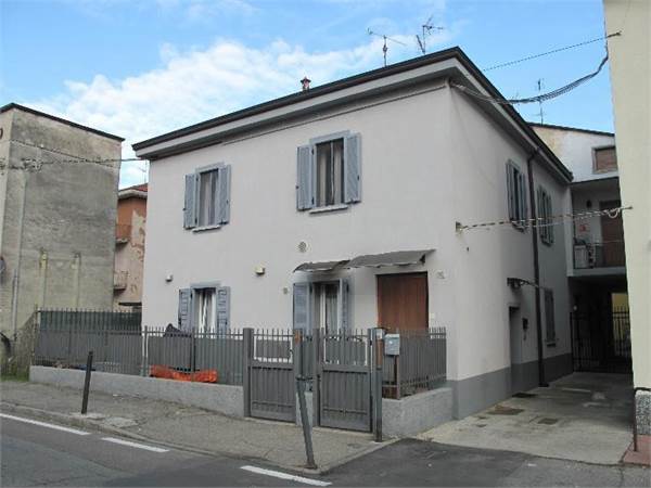 APPARTAMENTO ALL'ASTA