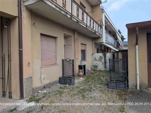 APPARTAMENTO ALL'ASTA