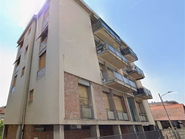 APPARTAMENTO ALL'ASTA