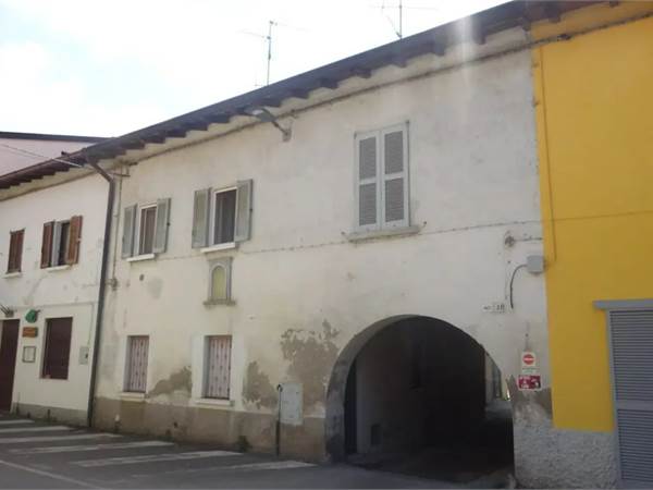 APPARTAMENTO ALL'ASTA