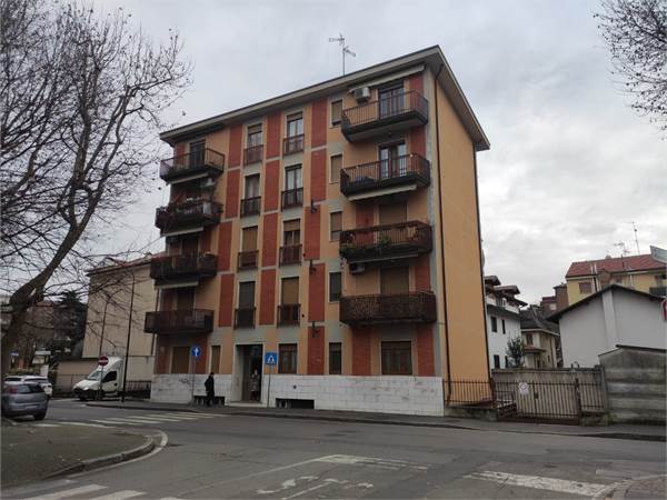 appartamento all'asta 